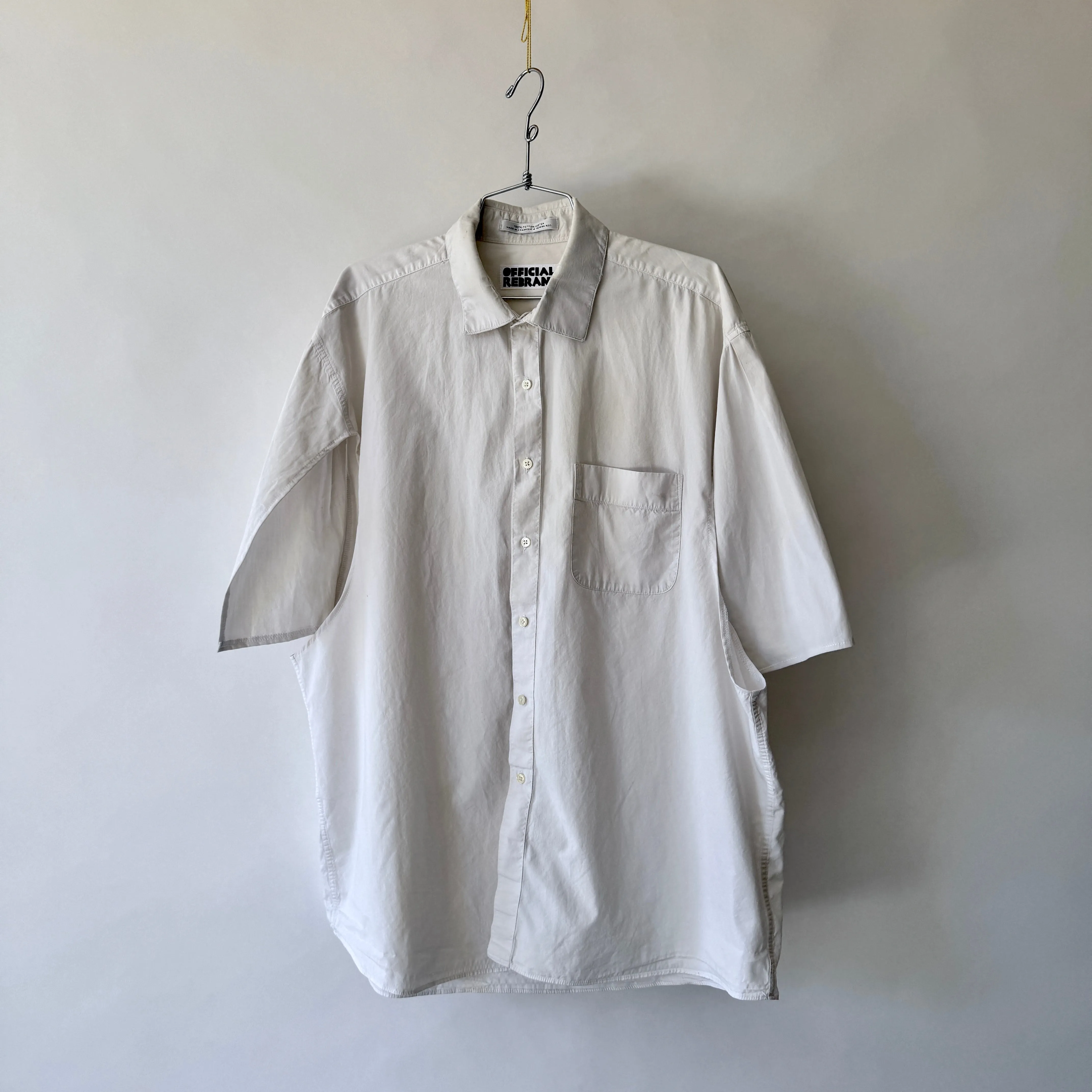 CUT-OUT short sleeve button shirts