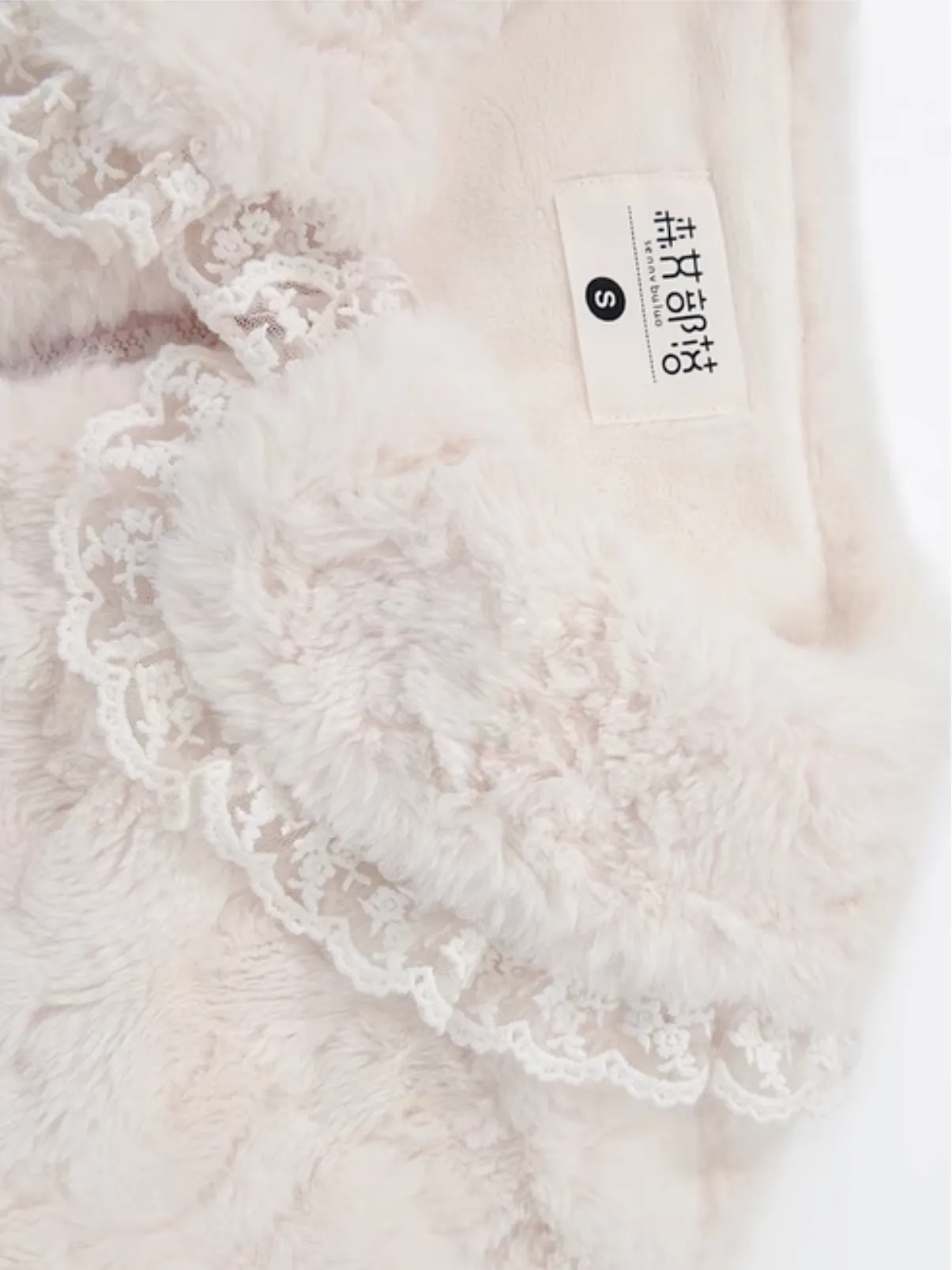 Icy Elegance Doll Collar Faux Fur Jacket