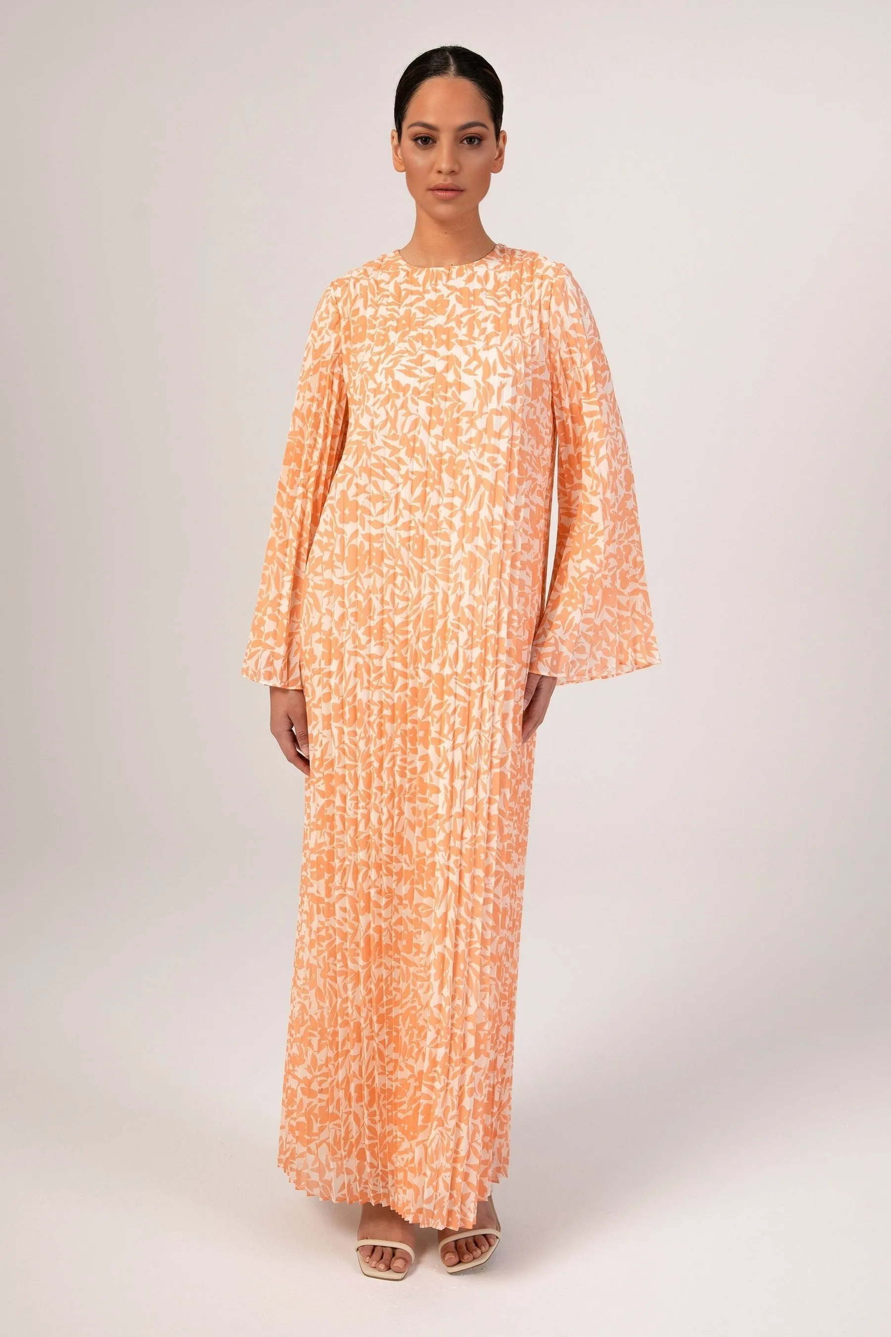 Pleated Printed Shift Maxi Dress -Brown