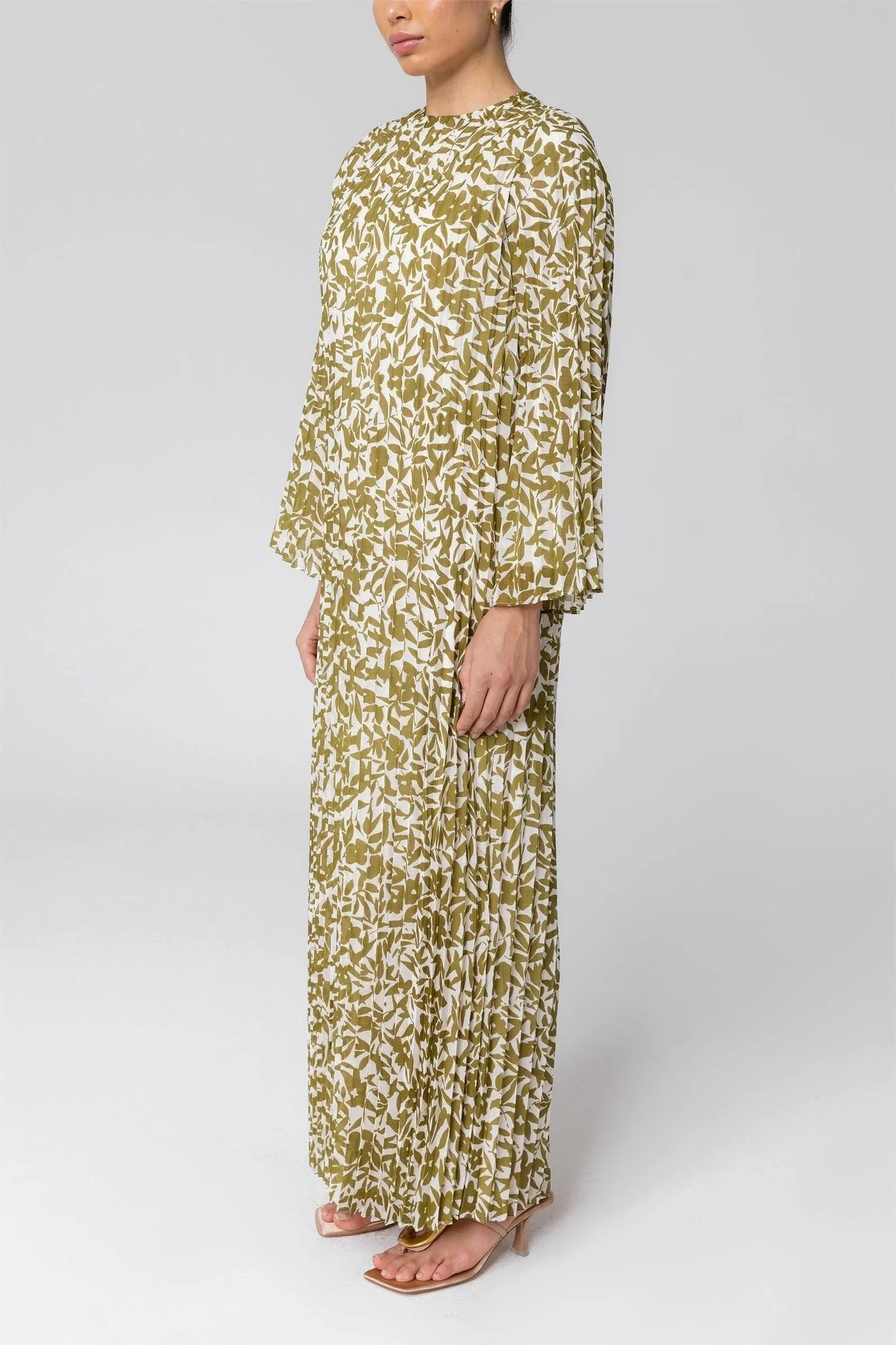 Pleated Printed Shift Maxi Dress -Brown
