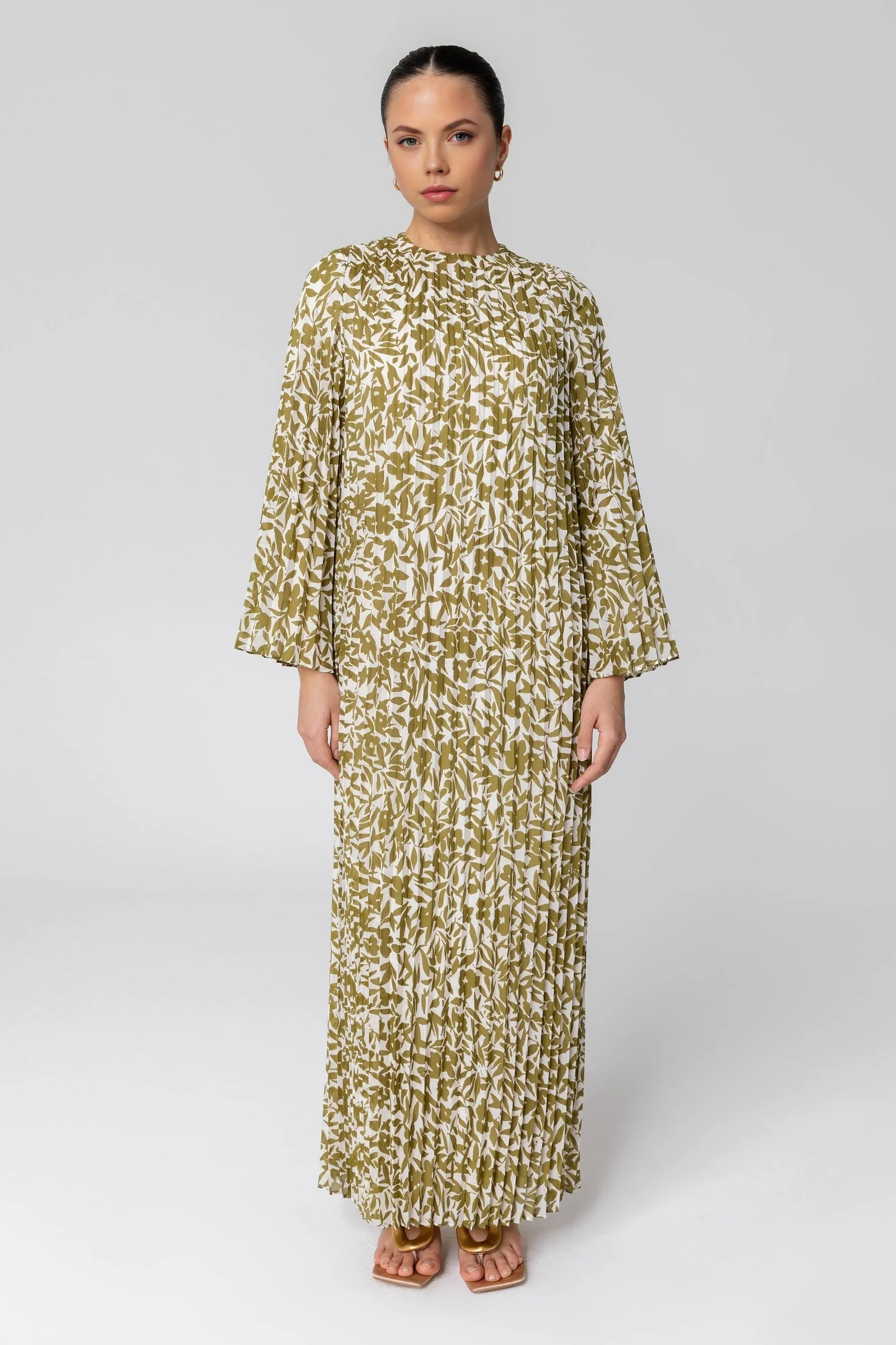 Pleated Printed Shift Maxi Dress -Brown