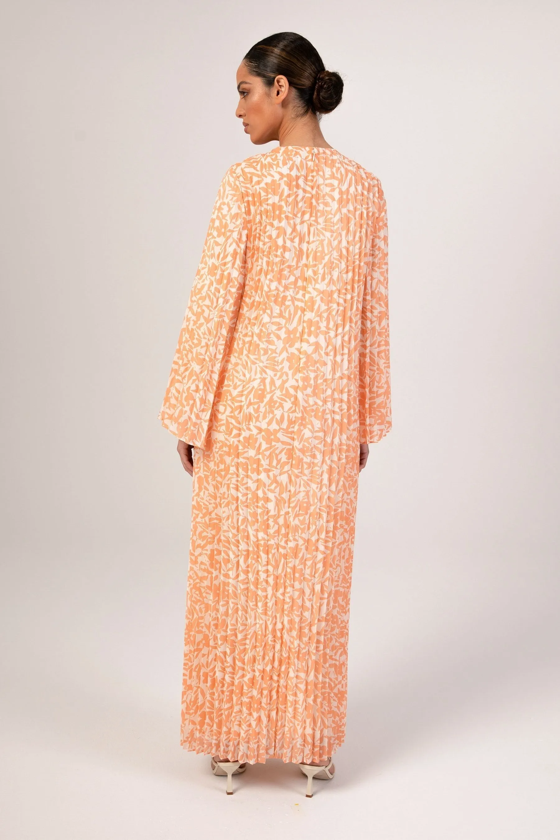 Pleated Printed Shift Maxi Dress -Brown