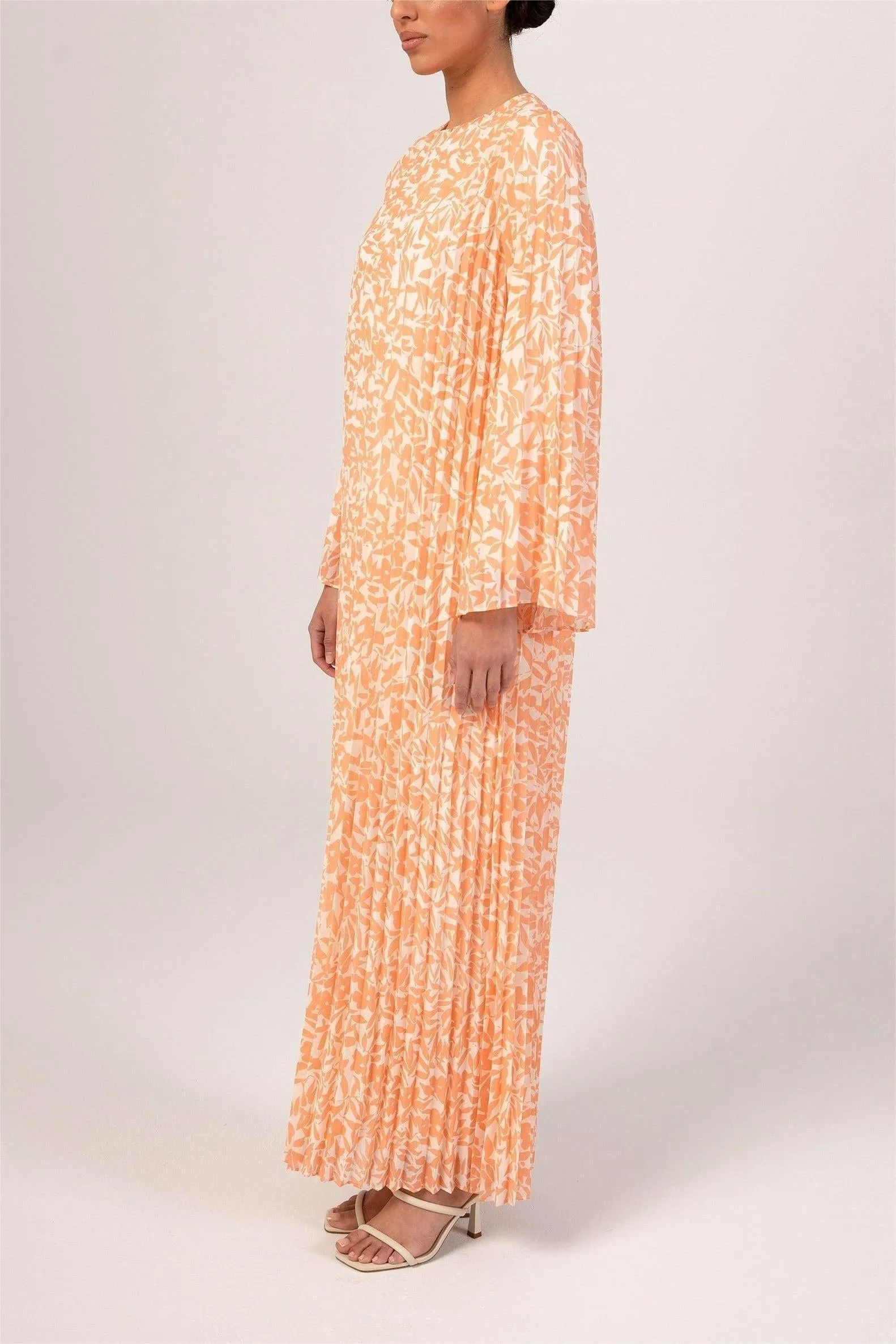 Pleated Printed Shift Maxi Dress -Brown