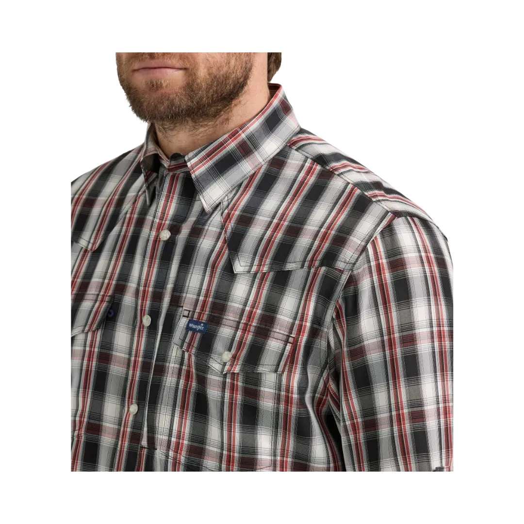 Wrangler Men's Performance Shirt